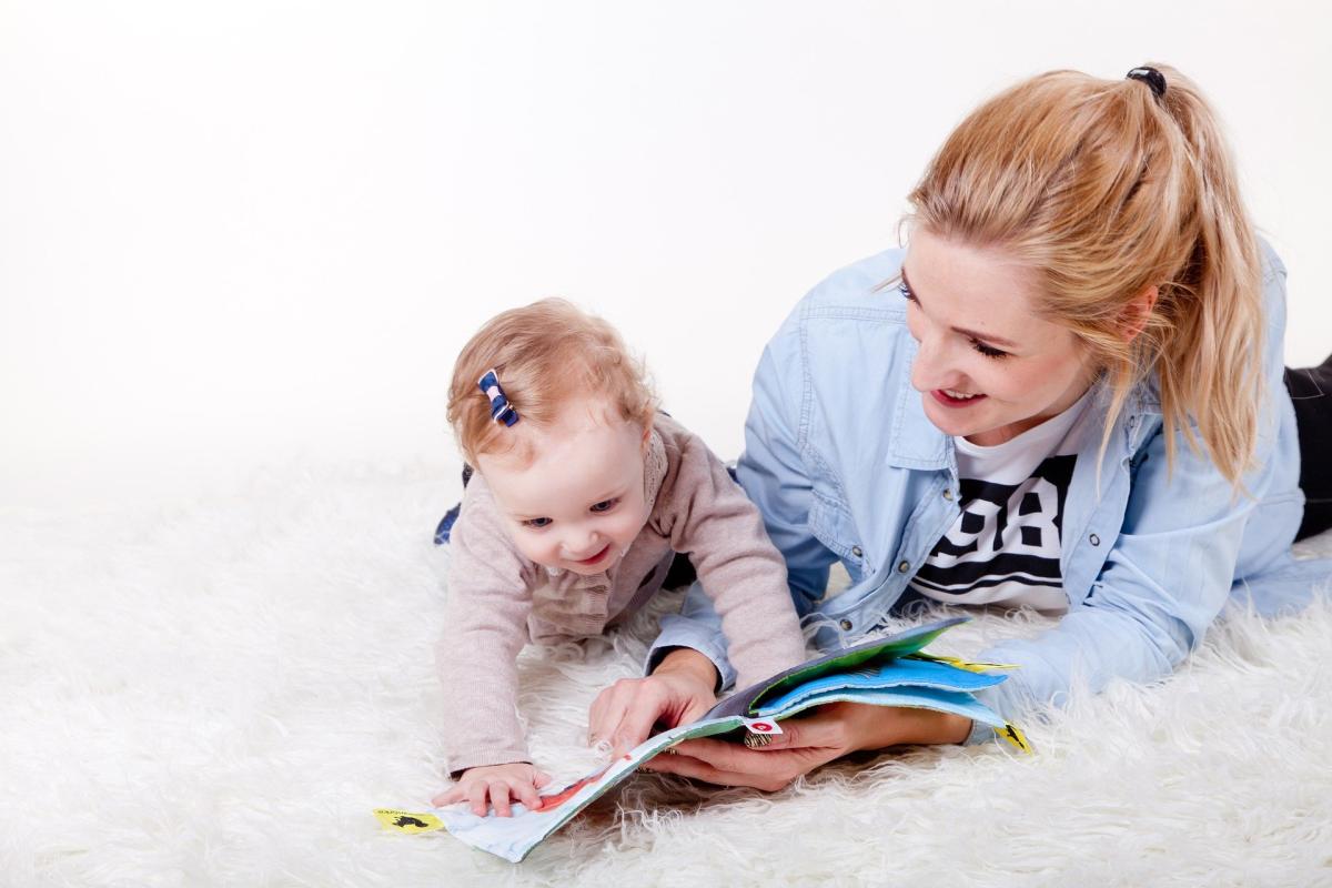 Baby reading